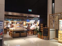 -猫的天空之城概念书店(苏州诚品店)
