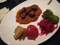 -Efes Turkish & Mediterranean Cuisine 艾菲斯餐厅(陆家嘴店)