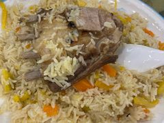 -马尔龙新疆饭店·清真(瑞景店)