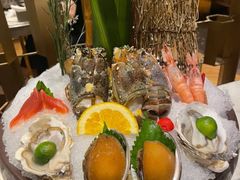 -雍和会海鲜姿造自助(湖东路店)
