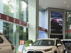 -上海和裕一汽丰田4S店(七宝店)