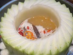 -得意咚瓜·顺德鱼生·冬瓜火锅(深圳首店)