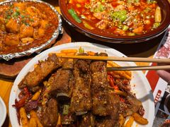 -小三峡食府(西五路店)