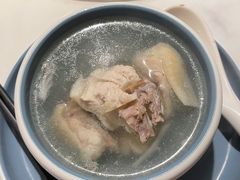 -三个椰子·现砍椰子鸡(金源CBD店)