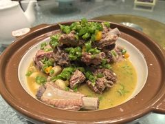 -德彪酒馆围炉串串