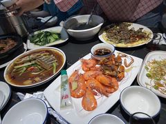 -鑫悦楼煎蟹·16年海鲜大排档
