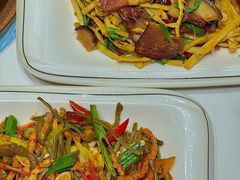 -钟记陕南菜·煎锅鱼(红专南路店)