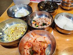 -老炉家木炭烤肉(长江国际店)