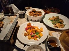 鲜果咕噜肉-绿茶餐厅(光谷世界城步行街店)