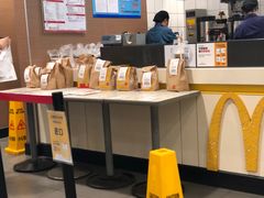 -麦当劳(轻轨曹杨路店)