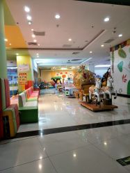 -玩塾品格乐园(宇宙太空龙旗店)