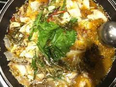 -大河宴·椒麻鱼火锅(克拉玛依西路头宫店)