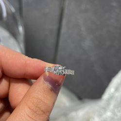 -VE DIAMOND·天然&培育钻石定制