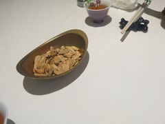 -桂满陇·蟹黄小笼汤包(中山公园店)