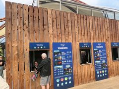 -怀托摩萤火虫洞