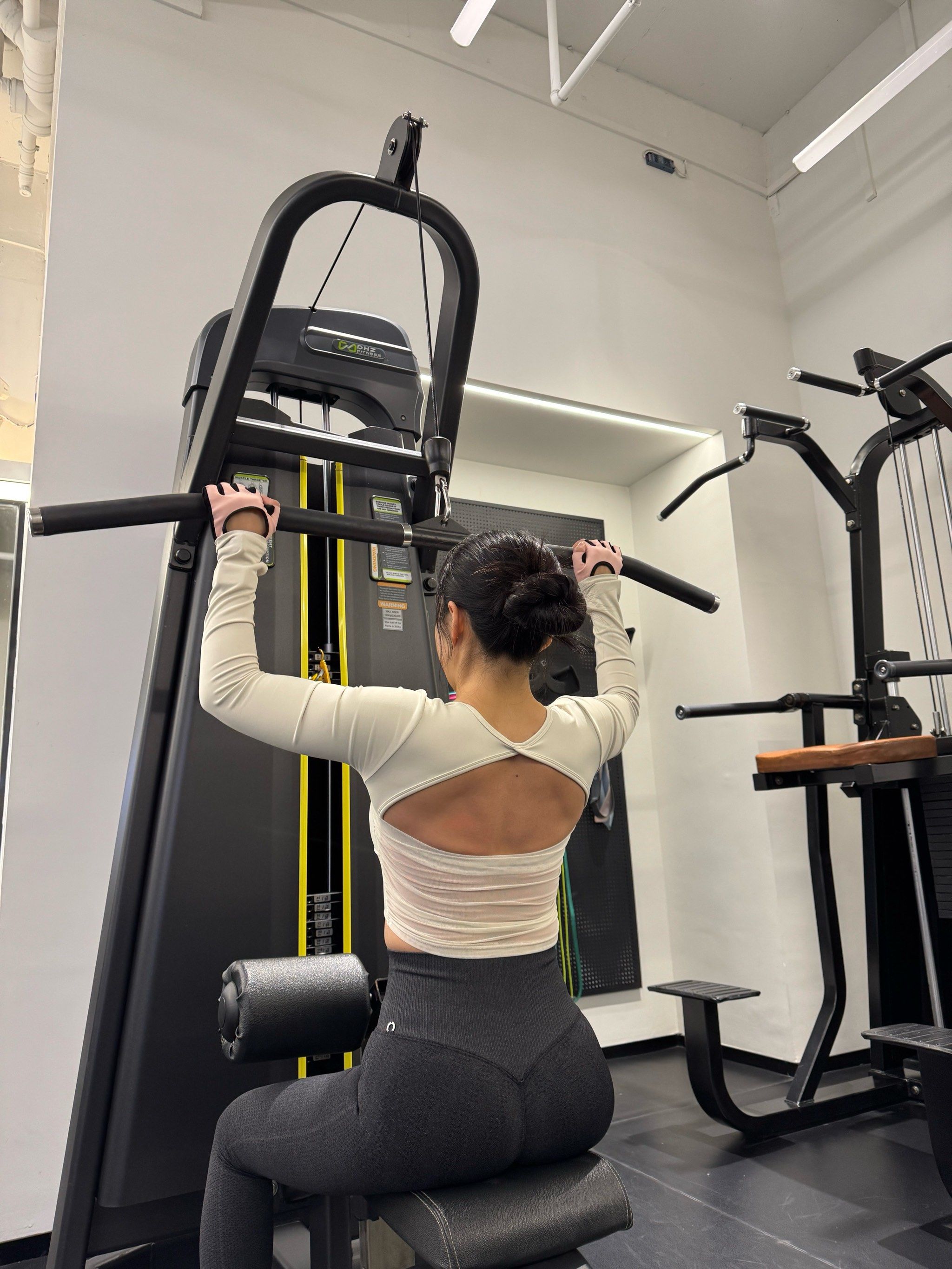 bw必威西汉姆联官网-“宅家”也能上“私教”健身课？今天“静安体育公益配送”启动居家健身在线服务