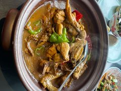 -江宴渔村·鱼鲜土菜(紫荆广场店)