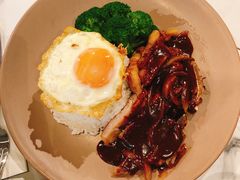 黑椒猪扒煎蛋饭-Food Factory 食街工坊