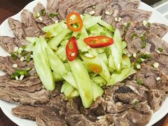 凉拌牛肉-神仙雪浓汤(明洞店)