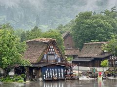 -白川乡与五箇山的合掌构造村落