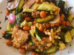 巴蜀下酒菜-鑫巴蜀小镇 · 水煮鱼专研店(玉桥店)