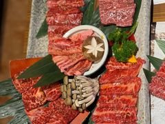 -炼火烤肉店