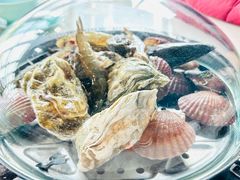 老灶蒸汽海鲜-巧克力渔家.小船海鲜胶东菜(万平口店)