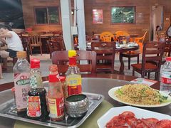 -岛中岛·海鲜大排档·万宁老字号(东澳店)