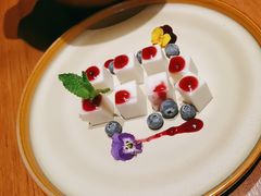 -青年公社烤鸭(宝杨宝龙广场店)