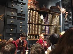 -九又四分之三站台哈利波特商店