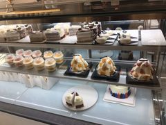-焙丽拾光(麦凯乐直营店)