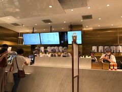 -奈雪的茶(湖滨银泰in77C区PRO店)
