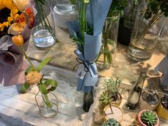 -Libra Flora花店(骆岗中央公园店)