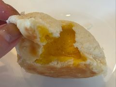 脆皮流沙包-皇朝会.经典传统粤菜(外滩店)