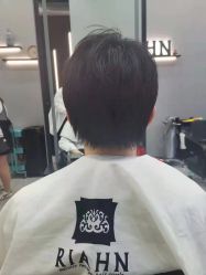 -韩国丽安形象设计
