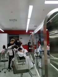 -禾曼造型