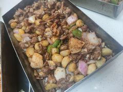 -老东镇啤酒屋海鲜加工·蒸汽海鲜·海鲜烧烤(台东店)