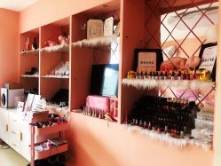 -Pink You美甲美睫纹绣定制中心