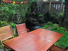 -Lam Vien Restaurant