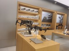 -DJI大疆(深圳华强北曼哈授权体验店)