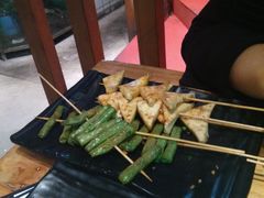 千页豆腐-路边摊小炉子烧烤