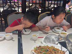 -潮泰牛肉火锅 · 创于1992年(车公庙店)