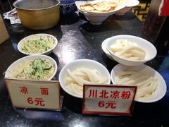 -八一路好吃街(雨田商务大厦店)