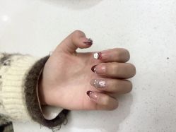 -甲壳虫美甲美睫·美肤
