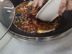 -屯老二农家铁锅炖·行业领军者(梅江店)