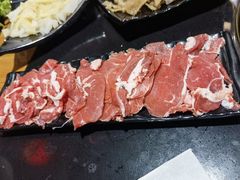 -果松木炭酸菜铜火锅·外婆参鸡汤