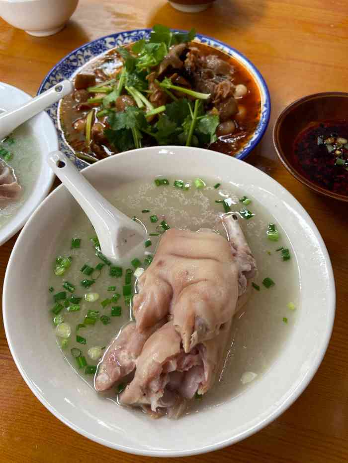 刚子蹄花-"忙碌的一天到了午饭时间,忙碌的我和九."-大众点评移动版