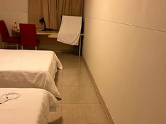 -锦江之星(广州海珠江泰路地铁站店)