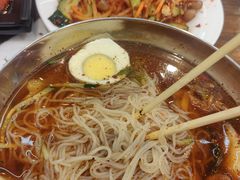 -韩风烤牛肉冷面店
