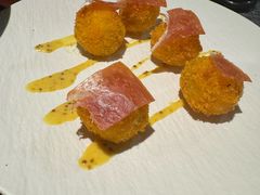 -MONICH牛排融合餐厅(和义大道购物中心店)